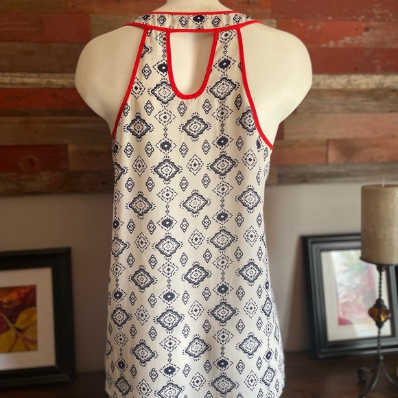 THML top bought through StitchFix - Picture 4 of 6